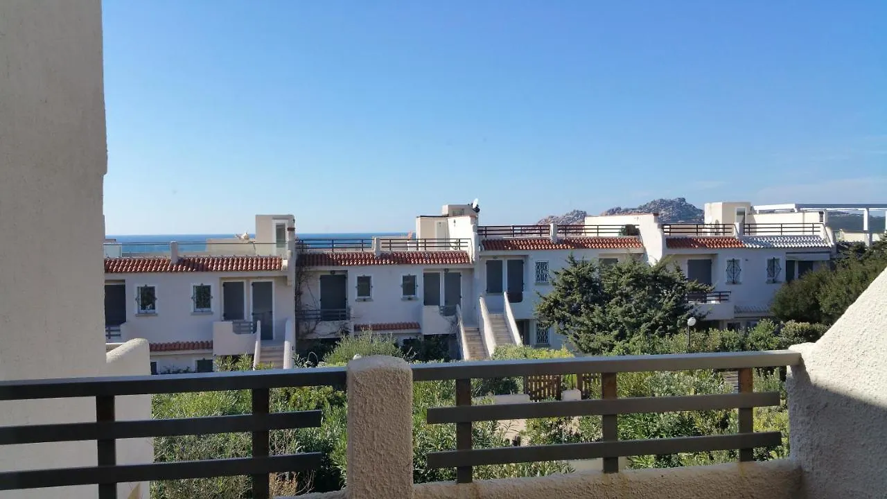 Bilocale Con Giardino Privato, Terrazza Vista Mare E Incantevoli Tramonti Sul Promontorio Di Capo Testa - Iun Q2226 サンタ・テレーザ・ガッルーラ イタリア