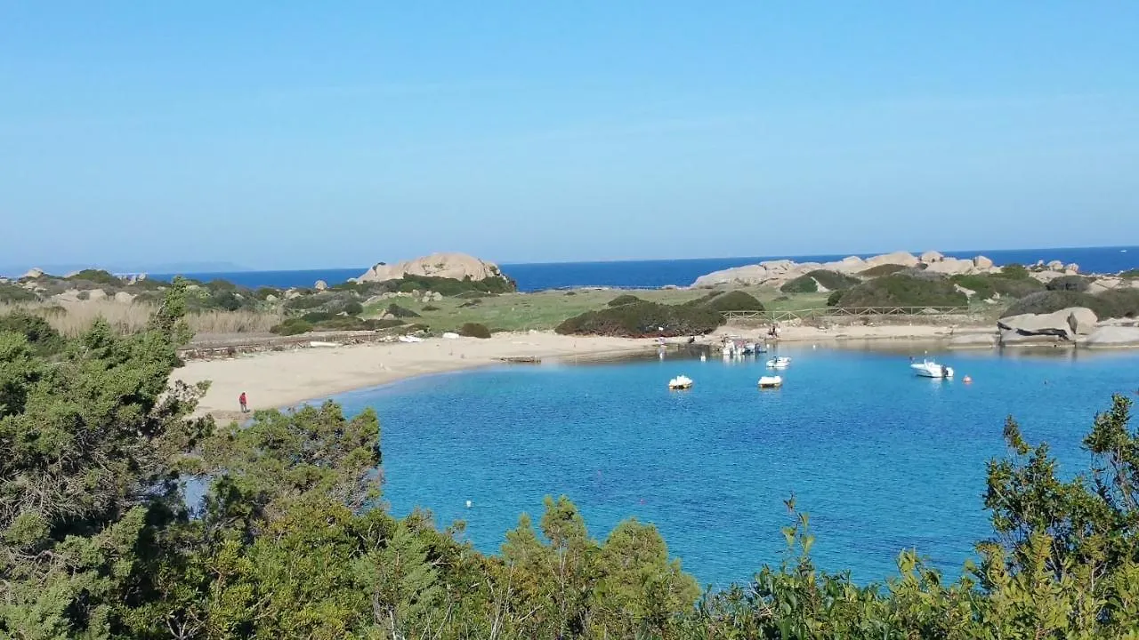 Bilocale Con Giardino Privato, Terrazza Vista Mare E Incantevoli Tramonti Sul Promontorio Di Capo Testa - Iun Q2226 サンタ・テレーザ・ガッルーラ イタリア