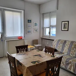 Marina's House Appartamento Imperia