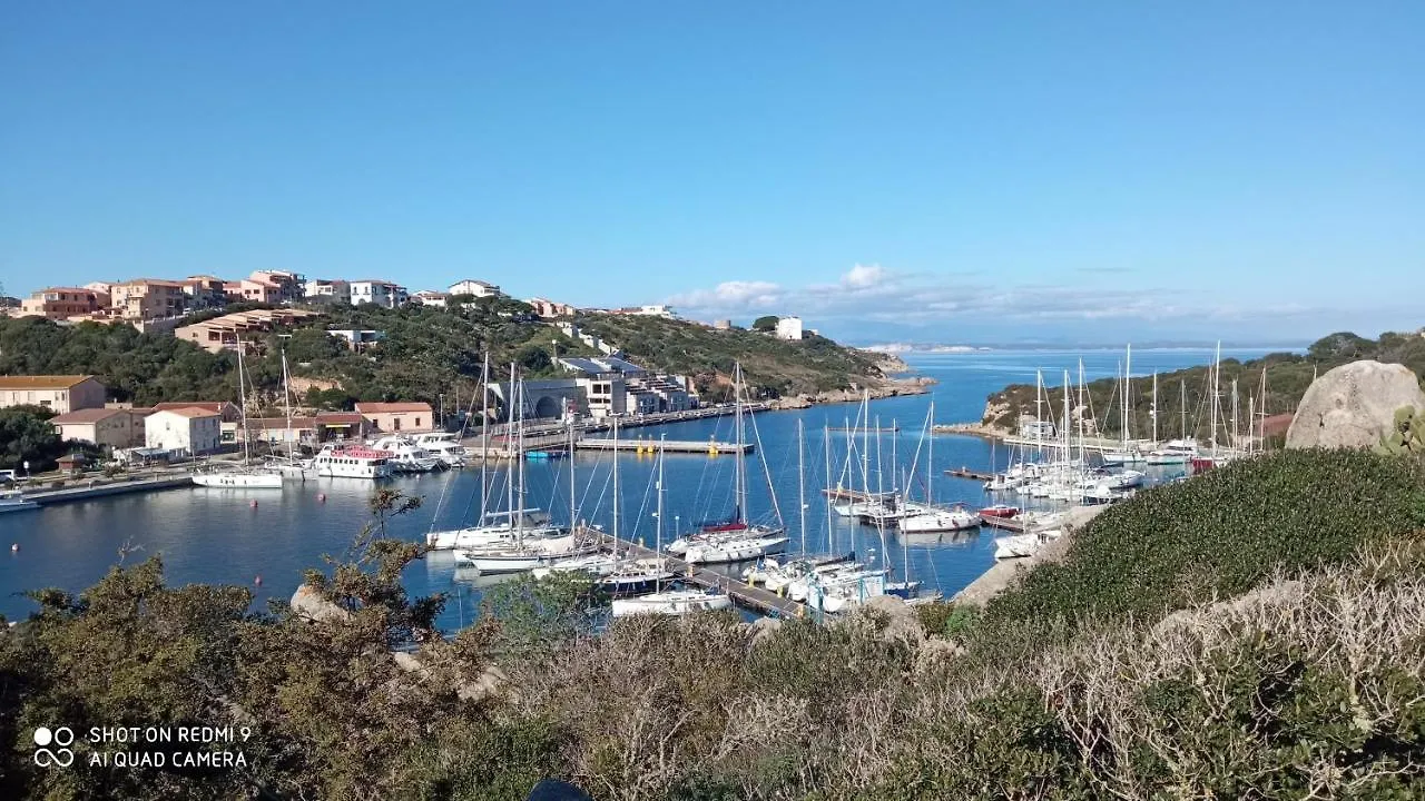 Appartamento Bilocale con giardino privato, terrazza vista mare e incantevoli tramonti sul promontorio di Capo Testa - IUN Q2226 Santa Teresa di Gallura